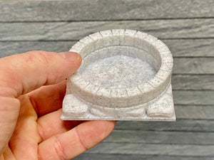 Terrarium Feeder "The Well" - Marble colored Feeder for Geckos, Lizard & Siders