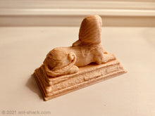 Laden Sie das Bild in den Galerie-Viewer, Sphinx Decoration